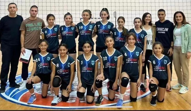 KKTC voleybol takımı kafilesinden 16 kişi depremde hayatını kaybetti