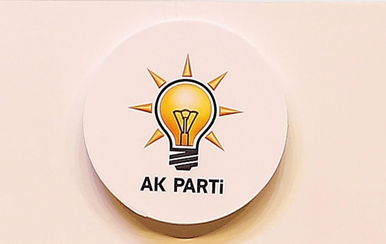 AKP’de 6 il başkanı görevden alındı