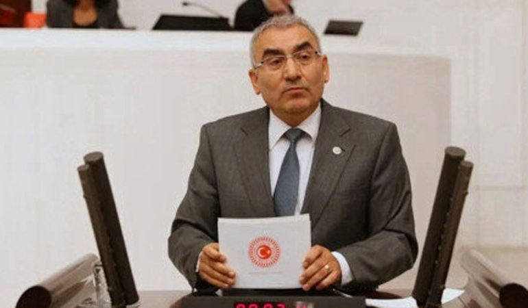 İstifa eden İYİ Partili vekilden geri adım