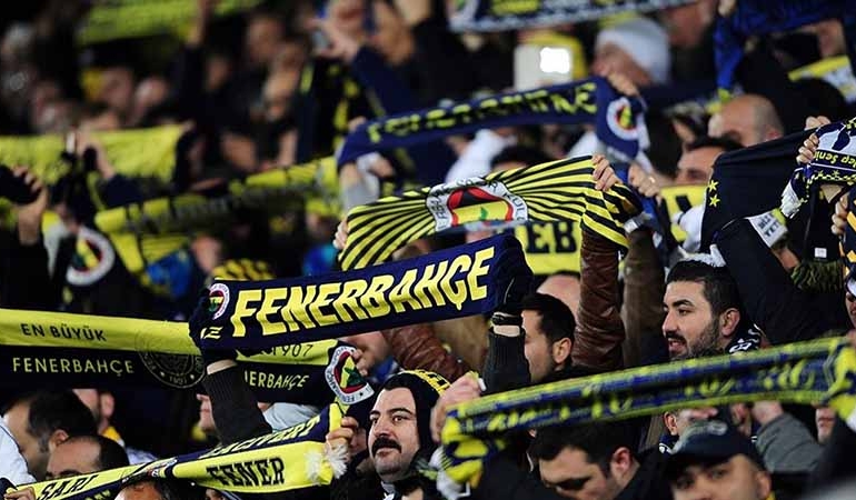 ‘Hükümet istifa’ mağduru taraftarlara Fenerbahçe’den avukat desteği