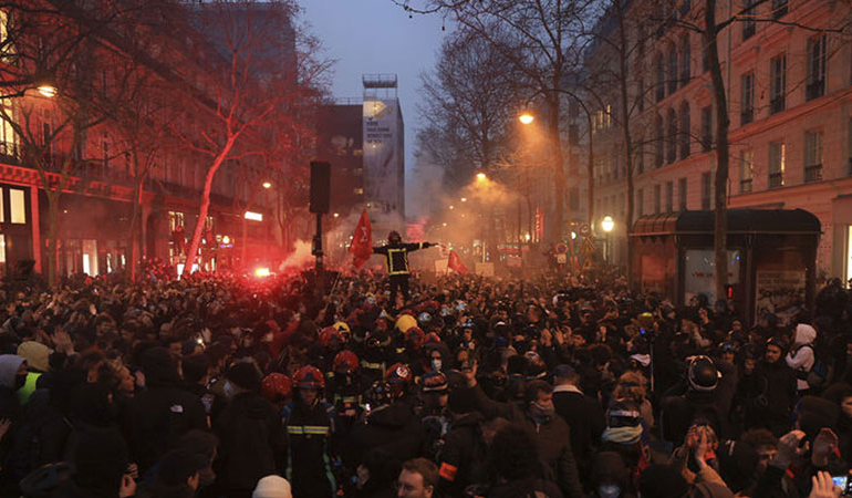 Fransa’daki protestolarda gözaltı sayısı yükseliyor