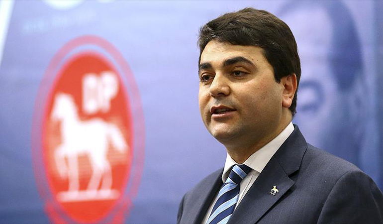 Gültekin Uysal cumhurbaşkanlığı adaylığını açıkladı