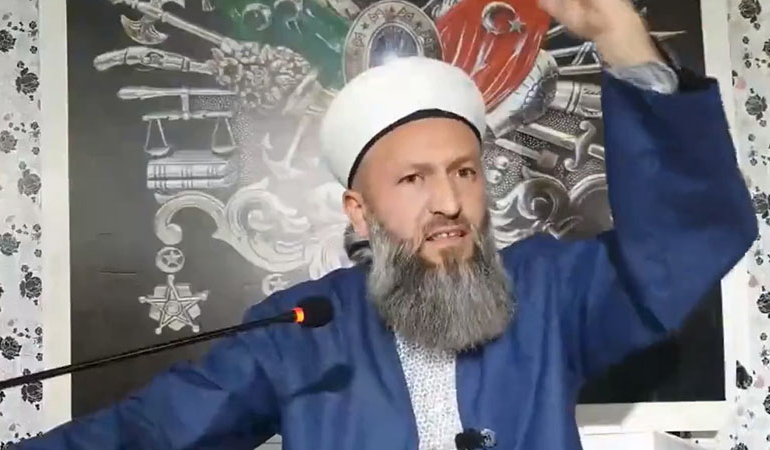 Beyin yakan sözler: ‘Allah Tanrının belasını versin’