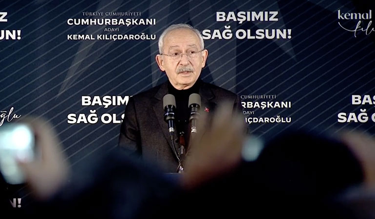 Kılıçdaroğlu: Ankara’dan talimat geldi… ‘Türk bayraklarını indirin’ diyor