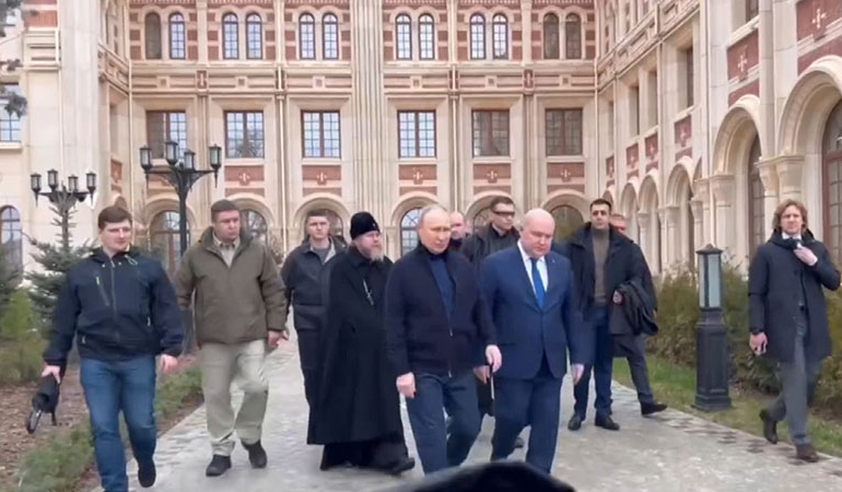Rusya Devlet Başkanı Putin, Kırım’da
