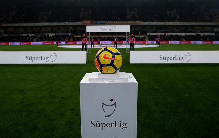 Süper Lig’de şifresiz maç kararı