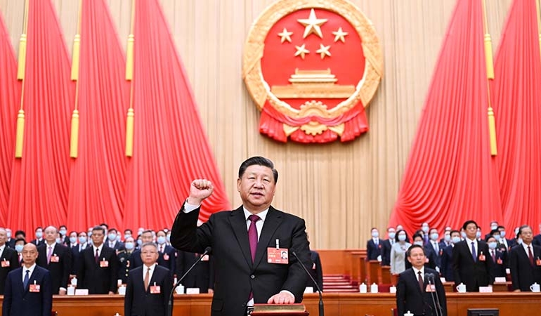 Mao’dan sonra bir ilk… Cinping yemin etti