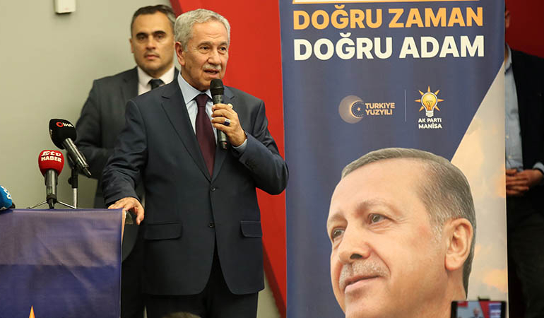 Bülent Arınç’tan Hizbullah’ın partisine övgü: Bizim eski dostlarımız