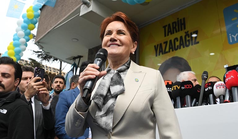 Akşener’den ‘şampanya’ yasağı: Benim bulunduğum yerde o kadehler kalkmaz