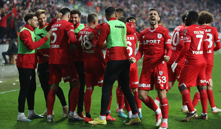 Süper Lig’e yükselen ilk takım belli oldu