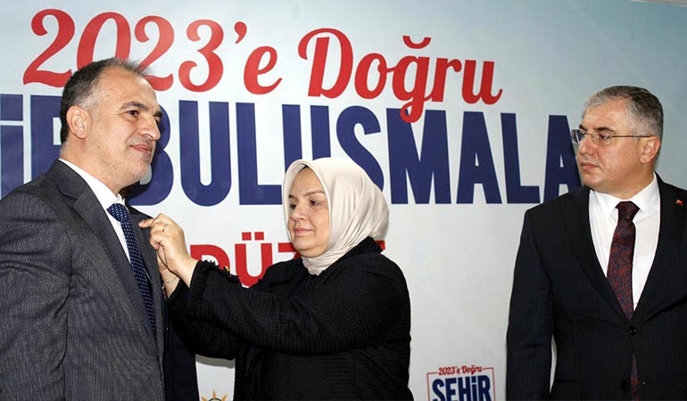 Sarıgül’ün partisinden AKP’ye transfer