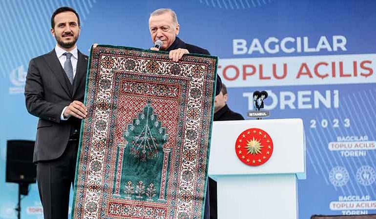 Diyanet’in ‘Fetva Hattı’ndan Erdoğan’ı kızdıracak ‘seccade’ açıklaması