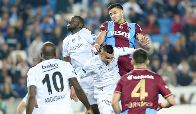Trabzonspor-Beşiktaş maçı sessiz bitti