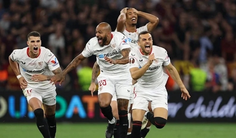 UEFA Avrupa Ligi şampiyonu Sevilla