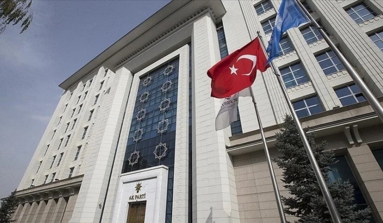 AKP’nin yeni Meclis grup yönetimi belli oldu