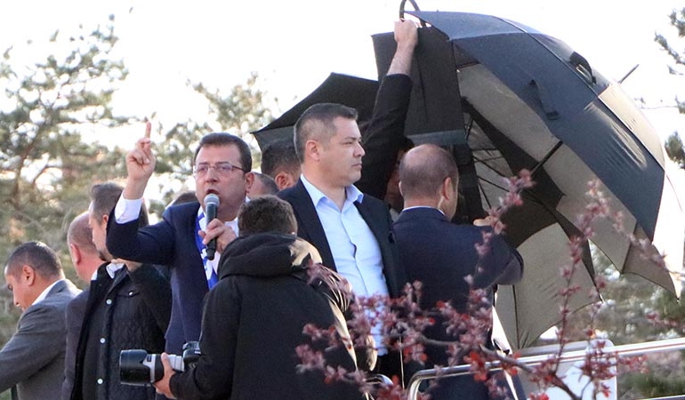 İmamoğlu: Gemi yan yattı