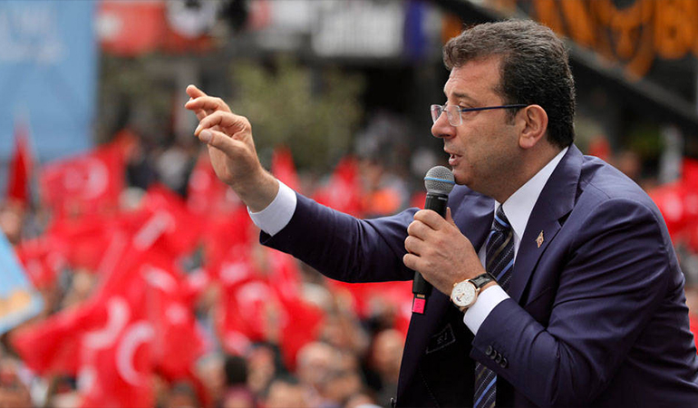 İmamoğlu’nun Konya mitinginde provokasyon girişimi