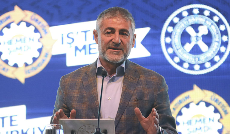 Uçak kavgasından yeni görüntüler ortaya çıktı… Bakan Nebati’den açıklama geldi