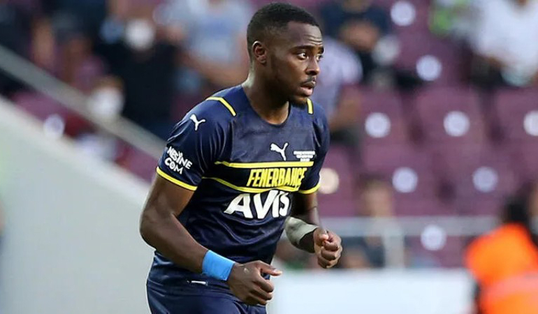 Trabzonspor maçı öncesi Fenerbahçe’ye kötü haber