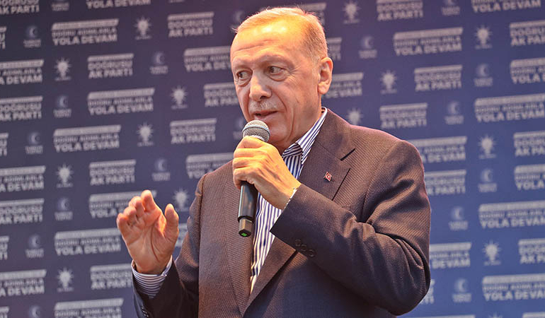 Erdoğan’ın sinirleri gerildi: Ya Orhan bunlar manyak mı, bana küfür ettirmeyin!