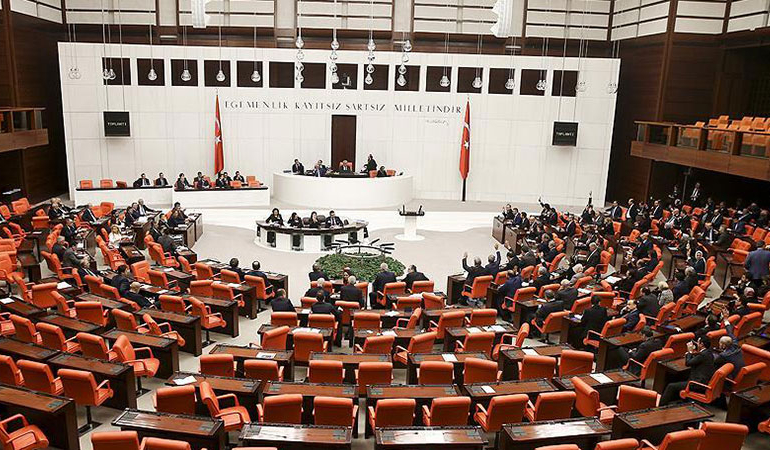 ‘Çetin çekişme’… Meclis başkanı kim olacak?