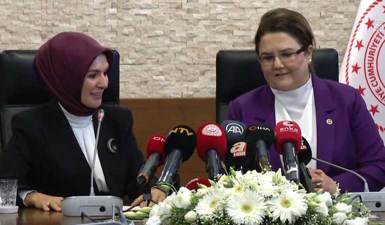 Aile Bakanlığı’nda devir teslim