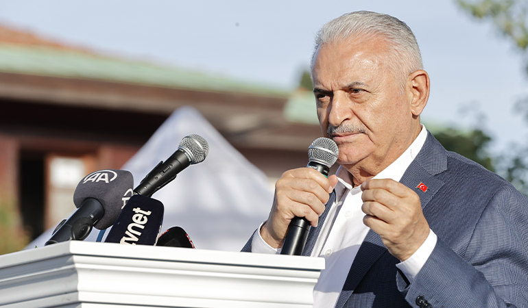 Binali Yıldırım: 5 yıl boyunca artık seçim değil geçimi konuşacağız