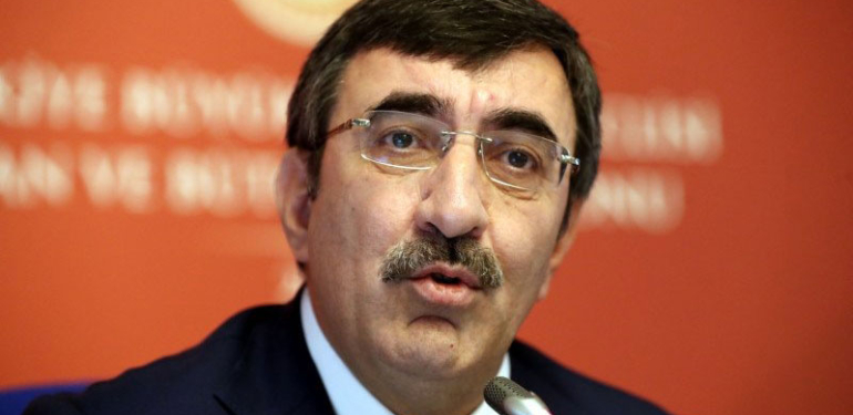 Cumhurbaşkanı Yardımcısı Yılmaz’dan asgari ücret ve memur maaşı açıklaması