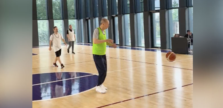 Eski bakan Erdoğan’ın ‘basketbol’ görüntülerini paylaştı