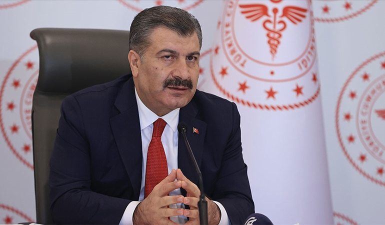 Bakan Koca’dan ‘Kızamığa bağlı ölüm’ açıklaması