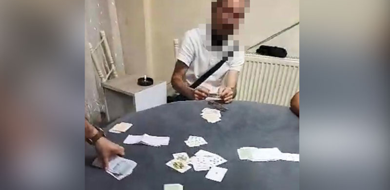 Kumar masasında yakalandı, ‘kurban parası’ dedi