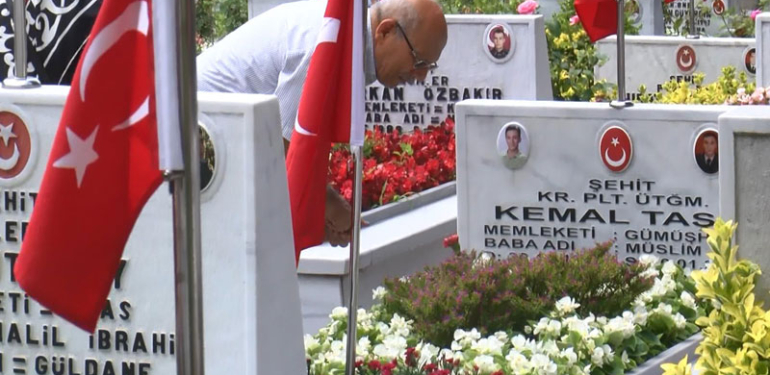 Kahraman evlatlara babalar günü ziyareti