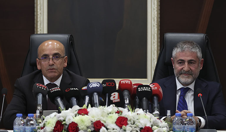 Nebati, ‘İngiliz vatandaşı bir maliyeci’ demişti… O sözün hedefi Mehmet Şimşek mi?