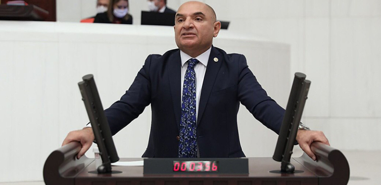 CHP’li Tahsin Tarhan: Partinin tarihinde genel başkan istifası yok
