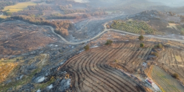 canakkalede-yanan-alanlar-dron-ile-havadan-goruntulendi_8356_dhaphoto1