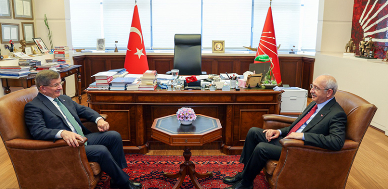 Davutoğlu’ndan Kılıçdaroğlu’na ziyaret