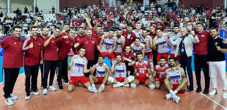 Sıra Efeler’de: A Milli Erkek Voleybol Takımı, FIVB Challenger’da finale yükseldi