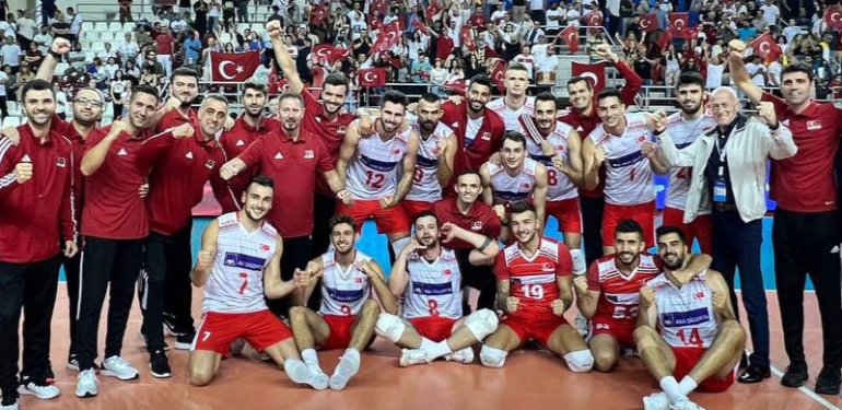 A Milli Erkek Voleybol Takımı, FIVB Challenger’da şampiyon!