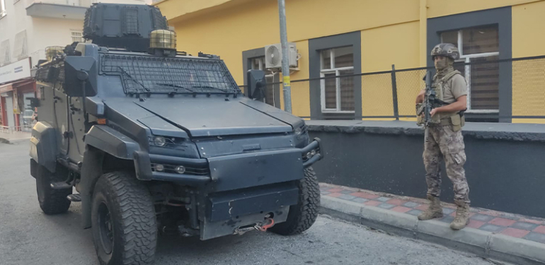 Mersin’de PKK ve IŞİD’e operasyon: Çok sayıda gözaltı…