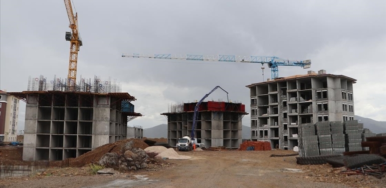 Yeni projeye tepki: Depremzedeyi başlarından atacaklar