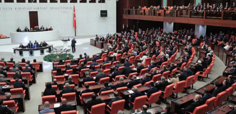 Saadet Partisi’nden İsveç’in NATO üyeliğine ret oyu