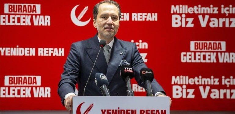 Vergi oylamasına katılmayan partisinden istifa etti
