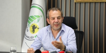 tanju-ozcan-yuruyusten-vazgecmem-karsiliginda-cesitli-siyasi-vaatlerde-bulunuyorlar_9857_dhaphoto2