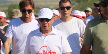 tanju-ozcan1