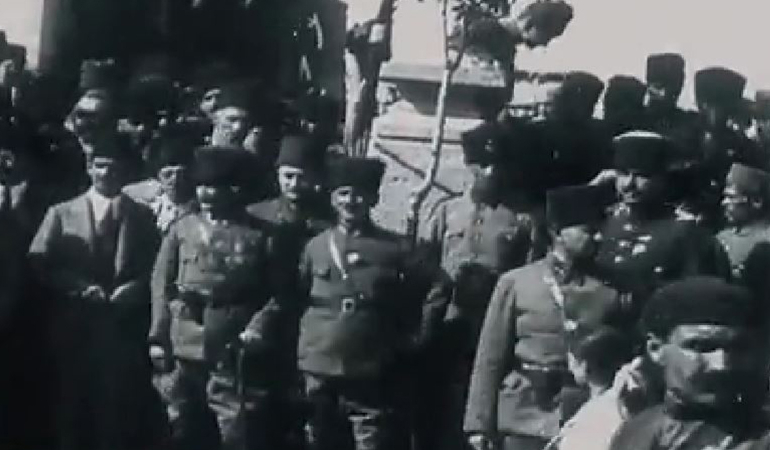 Atatürk büyük zafer sonrası TBMM’ye böyle geldi