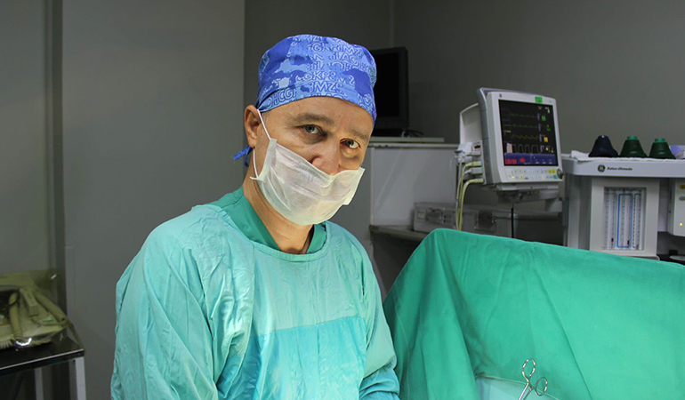 Oteldeki doktor cinayeti kamerada
