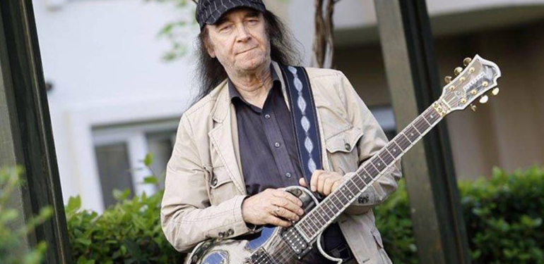 Türk rock efsanesi Erkin Koray hayatını kaybetti