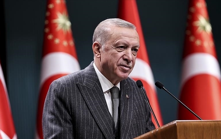Erdoğan’dan ‘milleti bunalttık’ itirafı