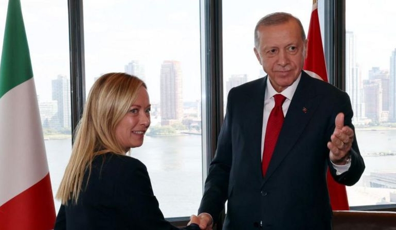 İtalya Başbakanı Meloni Erdoğan ile göçü görüşmüş: ‘İzin vermeyeceğim’