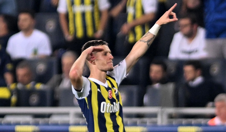 Fenerbahçe erteleme maçında çok farklı